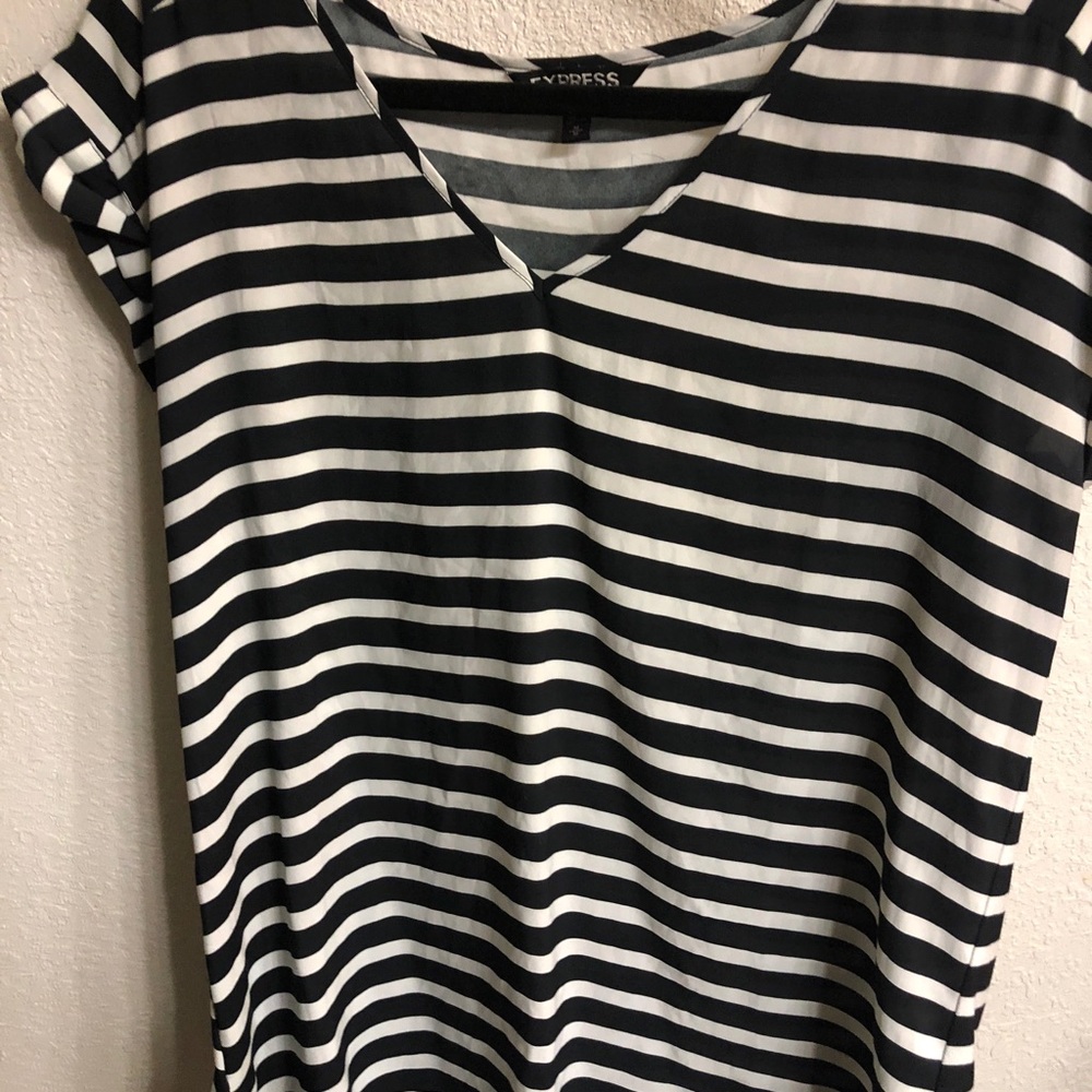 Black & white blouse